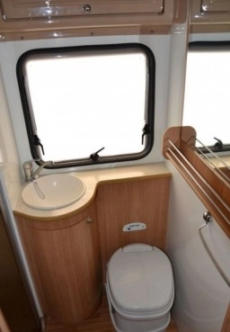                         Rimor Europeo 7, 2008 rok - zdjęcie 21
                        