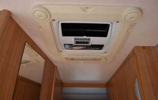                         Rimor Europeo 7, 2008 rok - zdjęcie 6
                        