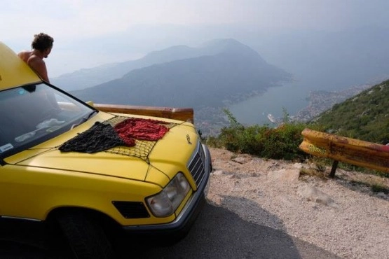                         Mercedes-Benz Klasa E W124 - zdjęcie 10
                        