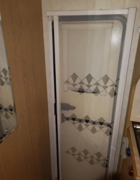                         Przyczepa kempingowa Elddis 4/5 Osób - zdjęcie 11
                        