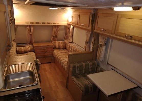                         Przyczepa kempingowa Elddis 4/5 Osób - zdjęcie 12
                        