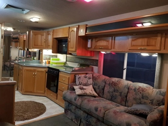                         KAMPER 9-osób, DAMON ULTRASPORT, FULL OPCJA, IGŁA - zdjęcie 11
                        