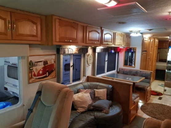                         KAMPER 9-osób, DAMON ULTRASPORT, FULL OPCJA, IGŁA - zdjęcie 12
                        