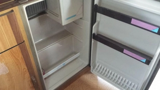                         Bürstner City 420 TN / 1987 / Klimatyzacja / Przyczepa Kempingowa - zdjęcie 3
                        