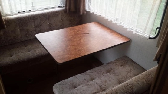                         Bürstner City 420 TN / 1987 / Klimatyzacja / Przyczepa Kempingowa - zdjęcie 9
                        