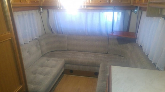                         Przyczepa kempingowa Hobby de luxe 470 - zdjęcie 11
                        