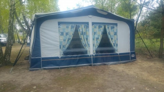                         Przyczepa kempingowa Hobby de luxe 470 - zdjęcie 2
                        