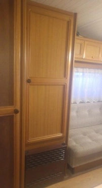                         Przyczepa kempingowa Hobby de luxe 470 - zdjęcie 5
                        