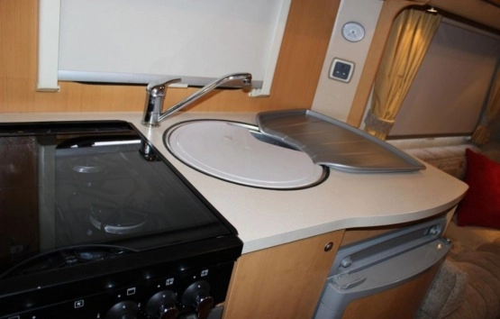                         Przyczepa Abbey, rok 2007 - zdjęcie 13
                        