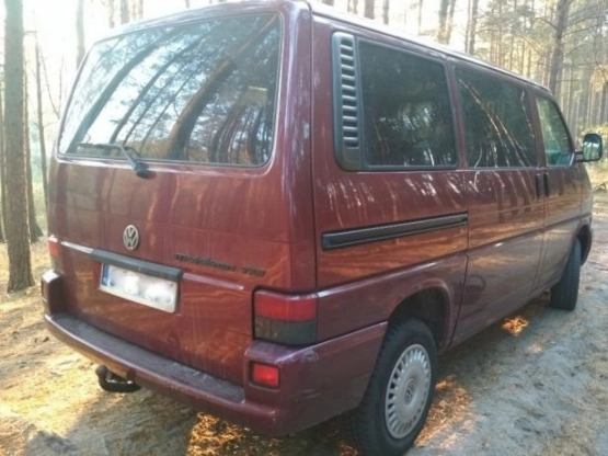                         Volkswagen Multivan T4, 2.5 TDi, 98 r., stolik, łóżko - zdjęcie 4
                        