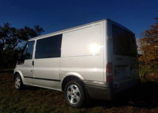 Ford transit v