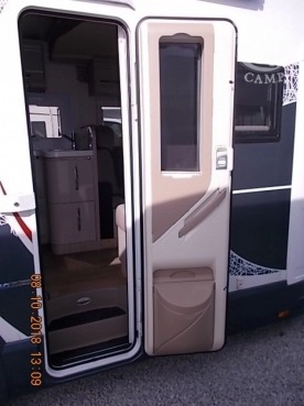                         RT Granduca 295 TL OKAZJA 2015r - zdjęcie 18
                        