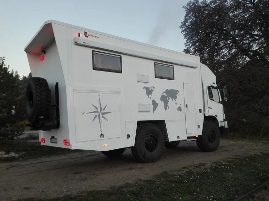                         Mercedes Benz 1018A ATEGO II 4x4 - zdjęcie 4
                        