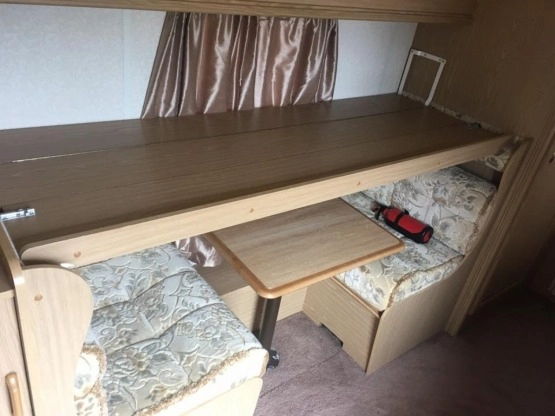                         Przyczepa kempingowa Fleetwood - zdjęcie 10
                        