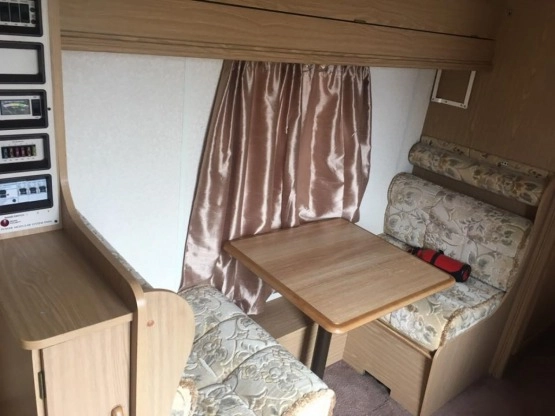                         Przyczepa kempingowa Fleetwood - zdjęcie 11
                        