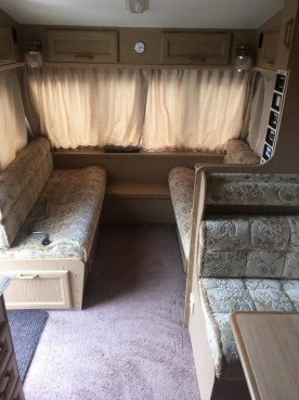                         Przyczepa kempingowa Fleetwood - zdjęcie 9
                        