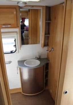                         Przyczepa kempingowa Lunar rok 2009 - zdjęcie 5
                        