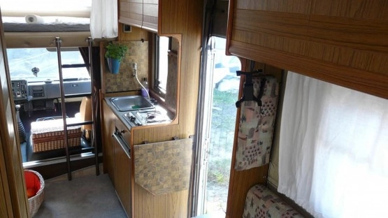                         VOLKSWAGEN LT 28 KARMANN DISTANCE WIDE - zdjęcie 11
                        