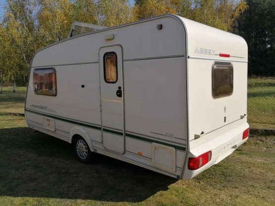                         Przyczepa kempingowa Abbey 2/3 osobowa z przedsionkiem, rok 2001 - zdjęcie 8
                        