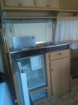                         Przyczepa kempingowa Knaus, rok 1987 - zdjęcie 12
                        