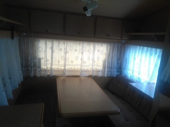                         Przyczepa kempingowa Knaus, rok 1987 - zdjęcie 4
                        