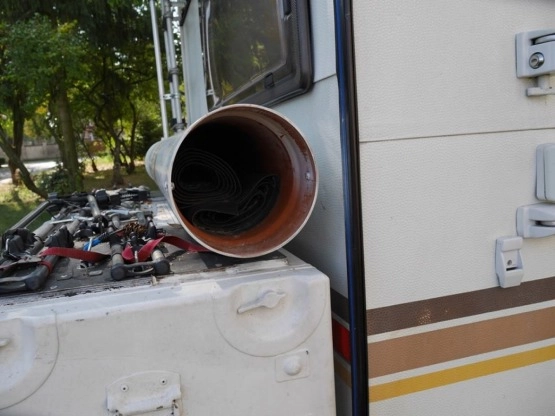                         Kamper Fiat Ducato/Talento specjalny kempingowy 1995, 1,9 D 70 KM - zdjęcie 13
                        