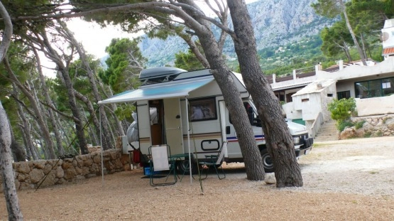                         Kamper Fiat Ducato/Talento specjalny kempingowy 1995, 1,9 D 70 KM - zdjęcie 16
                        