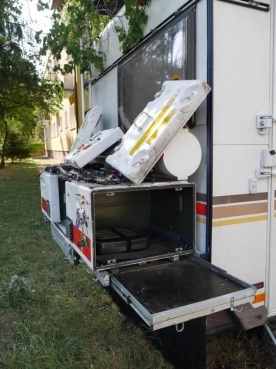                         Kamper Fiat Ducato/Talento specjalny kempingowy 1995, 1,9 D 70 KM - zdjęcie 19
                        