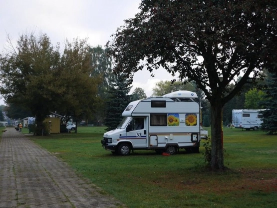                         Kamper Fiat Ducato/Talento specjalny kempingowy 1995, 1,9 D 70 KM - zdjęcie 42
                        