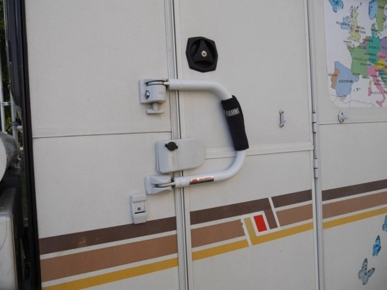                         Kamper Fiat Ducato/Talento specjalny kempingowy 1995, 1,9 D 70 KM - zdjęcie 8
                        