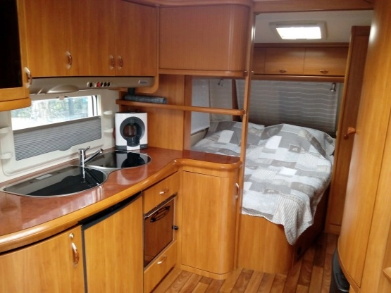                         Hobby Excelsior 2006 r. - zdjęcie 7
                        