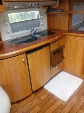                         Hobby Excelsior 2006 r. - zdjęcie 8
                        