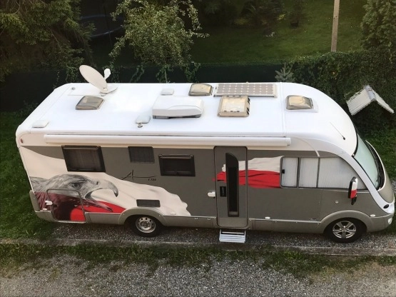                         KAMPER BURSTNER AVIANO 725I - zdjęcie 10
                        