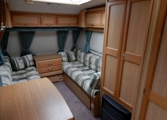                         Elddis Odyssey 2002 rok, nowy model, duży przedsionek z dostawkami, zarejestrowana w PL, czysta, zadbana - zdjęcie 22
                        