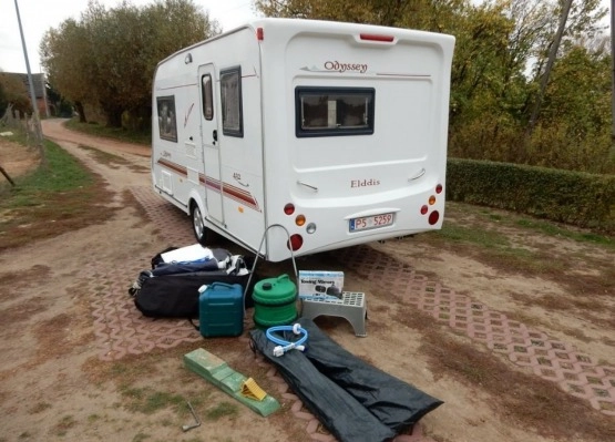                         Elddis Odyssey 2002 rok, nowy model, duży przedsionek z dostawkami, zarejestrowana w PL, czysta, zadbana - zdjęcie 6
                        