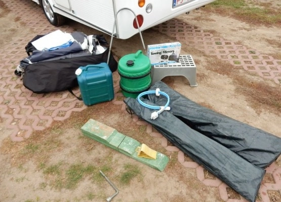                         Elddis Odyssey 2002 rok, nowy model, duży przedsionek z dostawkami, zarejestrowana w PL, czysta, zadbana - zdjęcie 7
                        