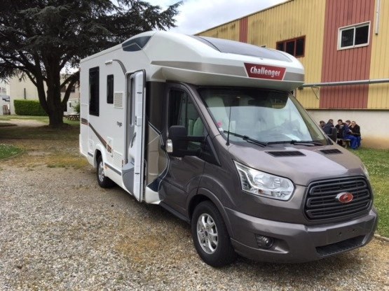                         Camper Challenger FORD dla 5 osób - zdjęcie 12
                        