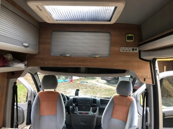                         Kamper Camper Peugeot 3.0 160 KM L4H3 grudzień 2008 - zdjęcie 5
                        