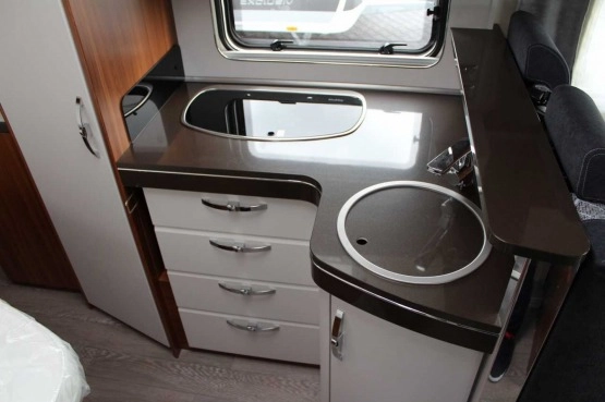                         HOBBY OPTIMA DE LUXE T 75 HF - zdjęcie 13
                        