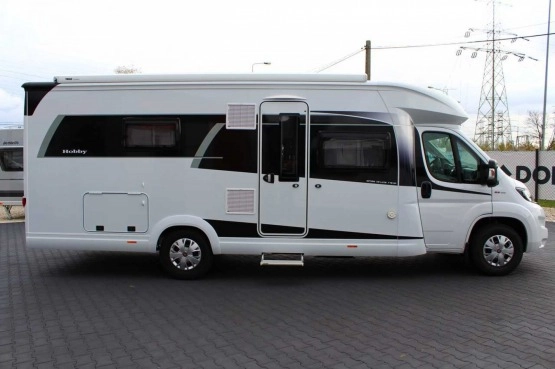                         HOBBY OPTIMA DE LUXE T 75 HF - zdjęcie 1
                        