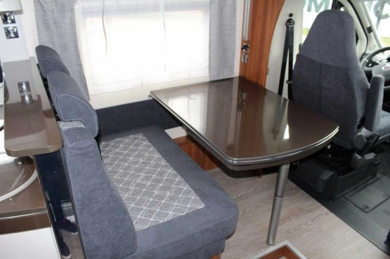                         HOBBY OPTIMA DE LUXE T 75 HF - zdjęcie 21
                        