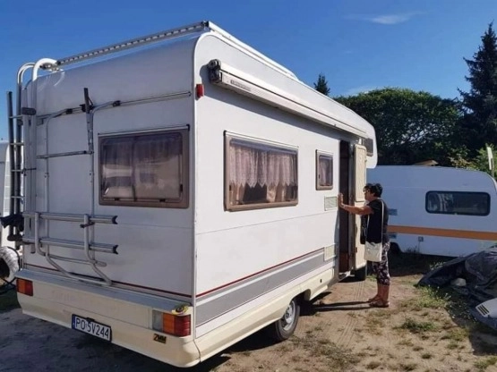                         KAMPER Fiat Ducato Dethleffs 95 r. 5cio osobowy - zdjęcie 4
                        