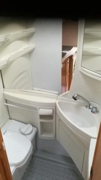                         Przyczepa kempingowa Caravelair - zdjęcie 2
                        