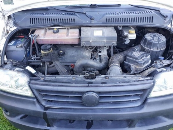                         Fiat Ducato 2004 Specjalny Kempingowy, przystosowany do przewozu motocykli - zdjęcie 12
                        