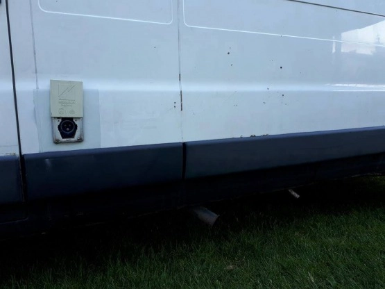                         Fiat Ducato 2004 Specjalny Kempingowy, przystosowany do przewozu motocykli - zdjęcie 6
                        