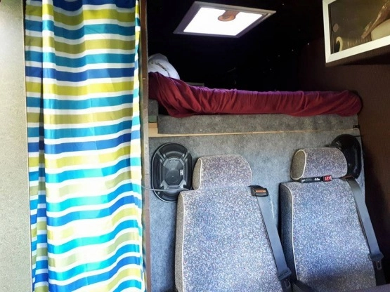                         Fiat Ducato 2004 Specjalny Kempingowy, przystosowany do przewozu motocykli - zdjęcie 8
                        