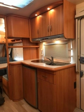                         Polecam Hobby 495 Prestige z MOVEREM, przedsionkiem Isabella Capri Lux z 2006r. - zdjęcie 19
                        