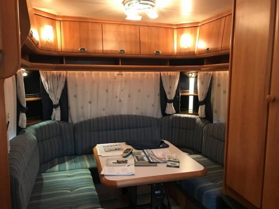                         Polecam Hobby 495 Prestige z MOVEREM, przedsionkiem Isabella Capri Lux z 2006r. - zdjęcie 2
                        