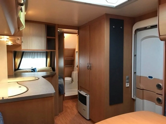                         KNAUS 500 Sudwind Z Markizą I Przedsionkiem - zdjęcie 19
                        