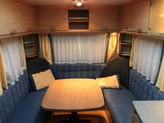                         KNAUS 500 Sudwind Z Markizą I Przedsionkiem - zdjęcie 4
                        